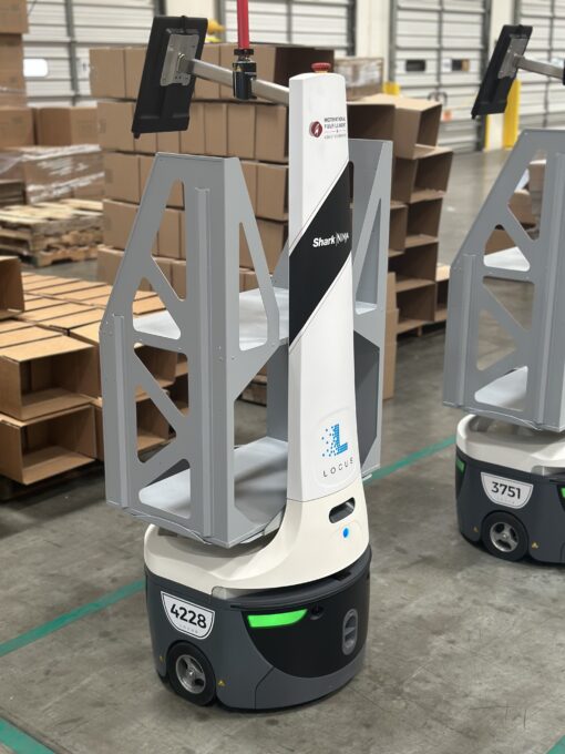 Motivational Fulfillment robot at work in warehouse
